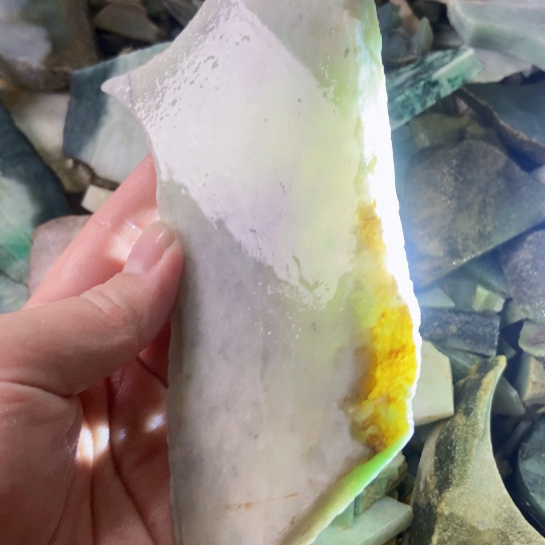 翡翠未镶嵌颈饰天然翡翠