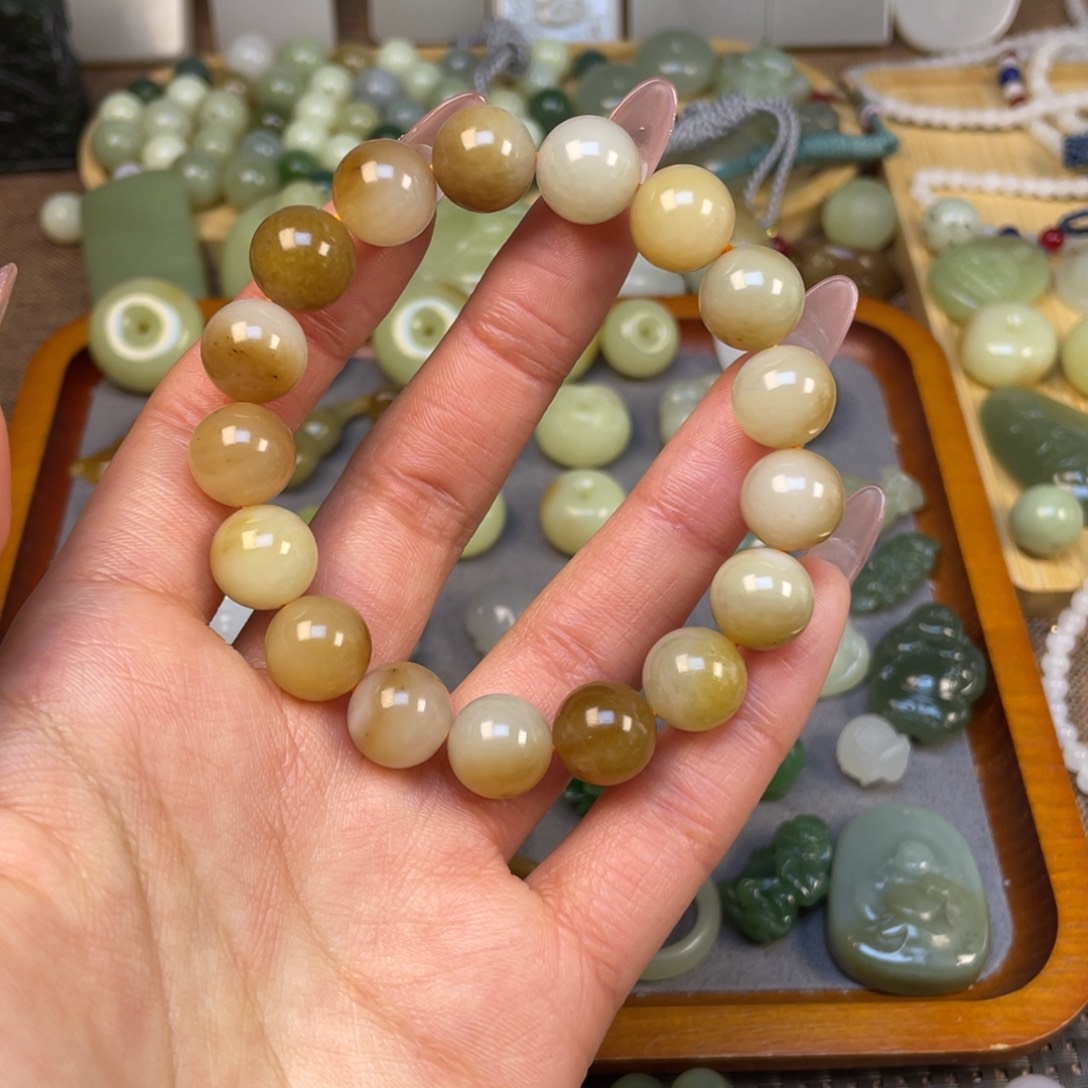 和田玉手串未镶嵌