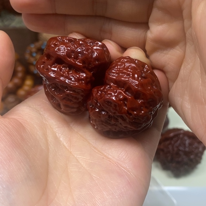 丽***＠吊坠文玩核桃蛤蟆头