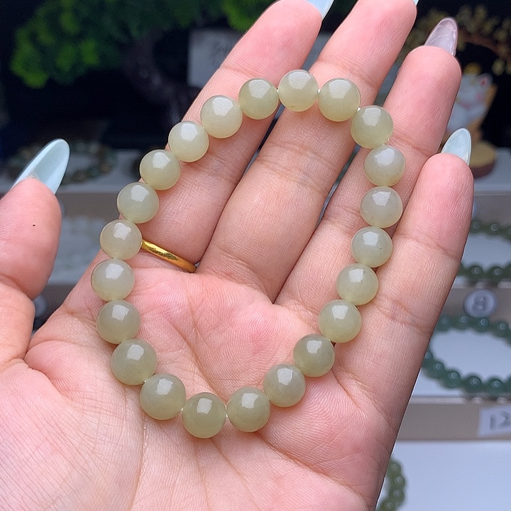 未镶嵌手链和田玉和田玉湖水8mm手串（多样性发其一）