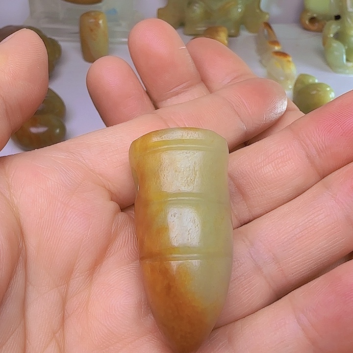 和田玉吊坠(不含链)未镶嵌