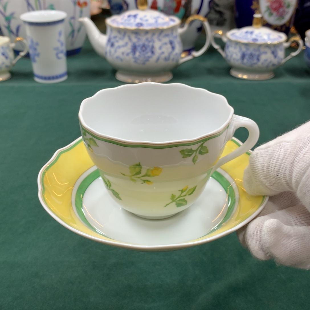 摆件全是大漂亮瓷器啊美美哒