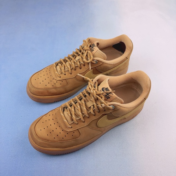 41码/9新/耐克Nike 空军一号小麦色 低帮休闲板鞋/内衬磨损/无盒