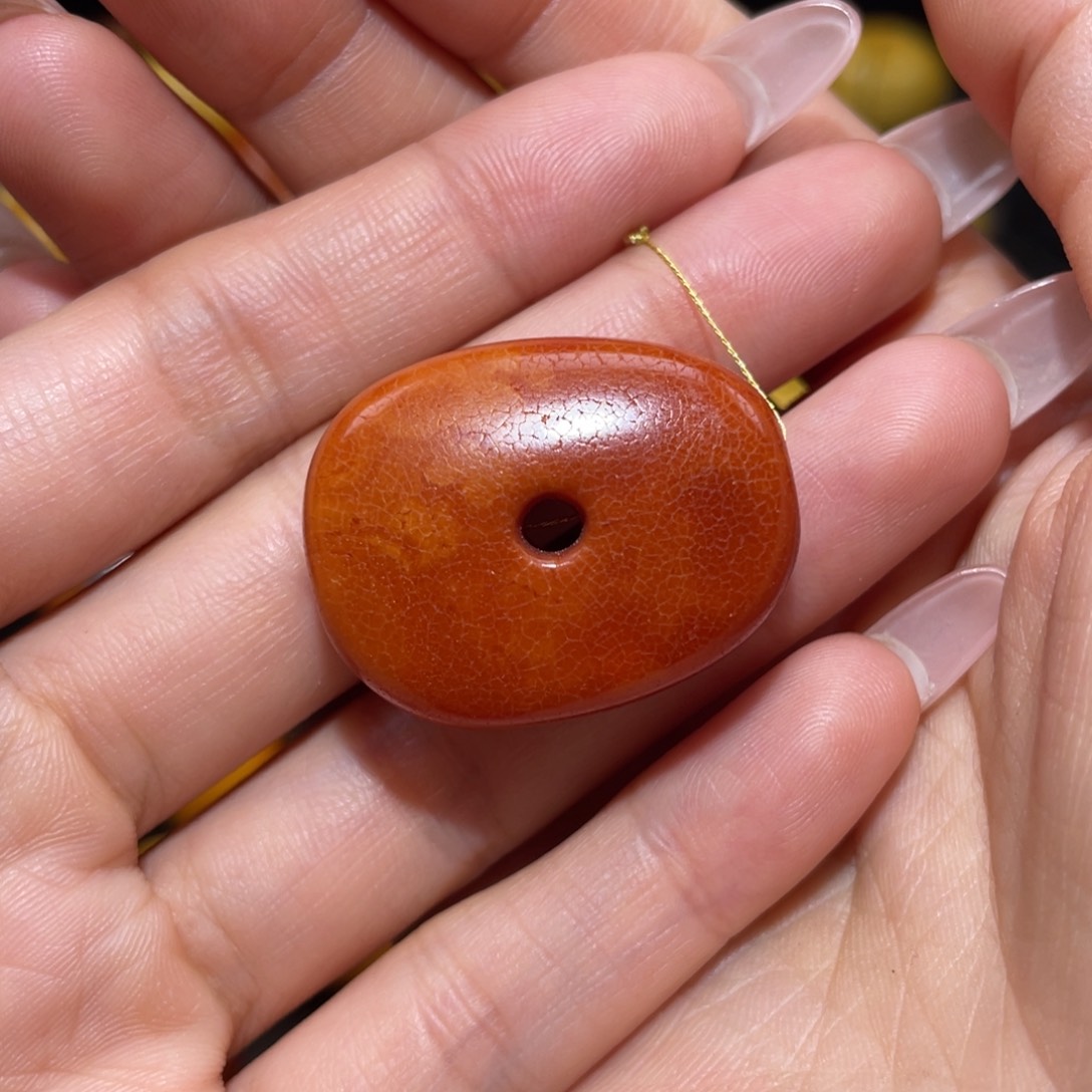 【闪购商品】蜜蜡裸石未镶嵌四通