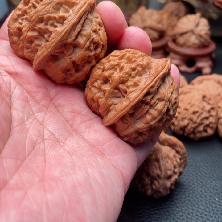 文玩核桃把件41全品牡丹纹