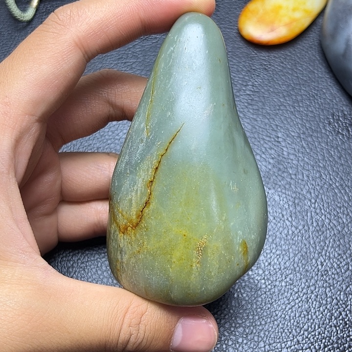 和田玉未镶嵌摆件