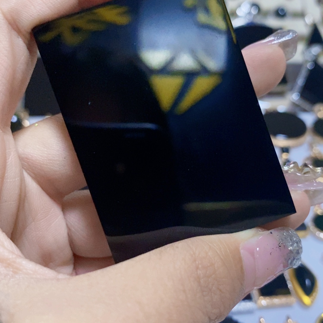 定制翡翠未镶嵌悠****孩墨翠