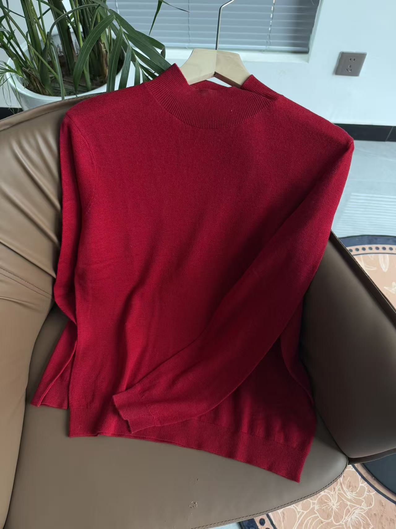 美丽诺100%羊毛女宽松型不起球厚款半高领衫百搭纯色圆领休闲8802