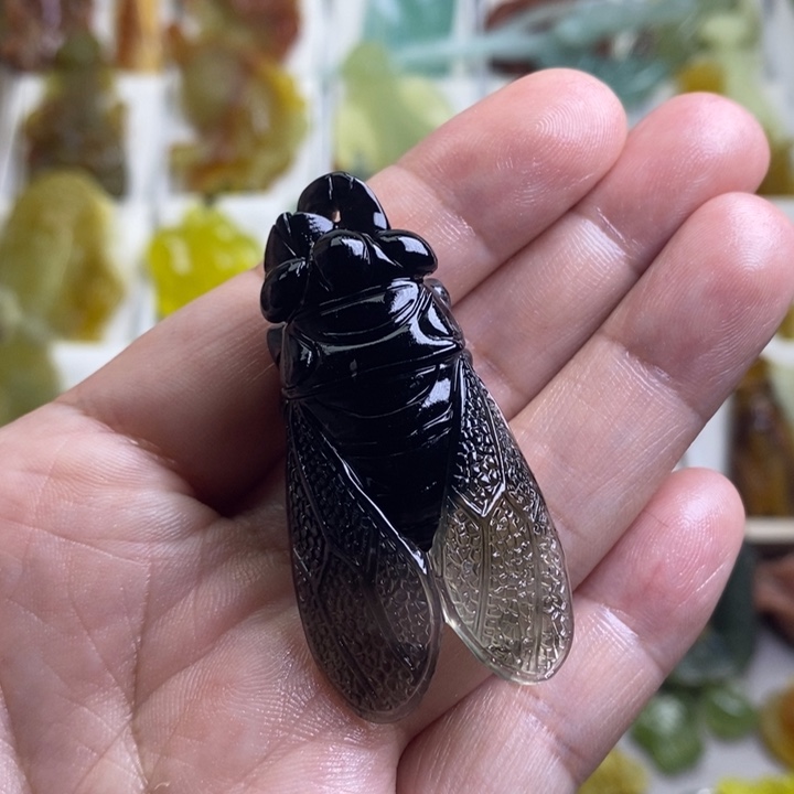 未镶嵌蛇纹石玉吊坠(不含链)