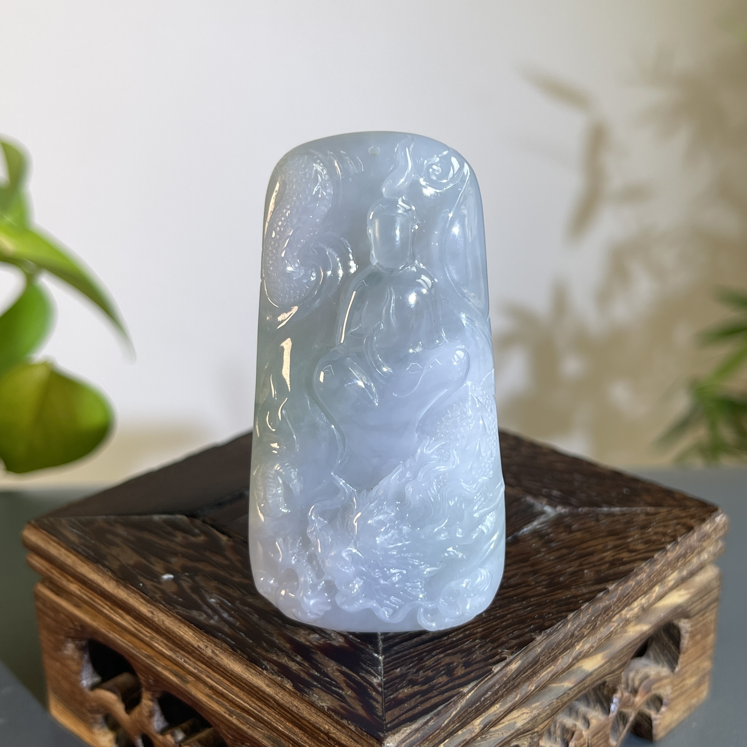 JCB08-134  天然缅甸A货翡翠 神龙护主