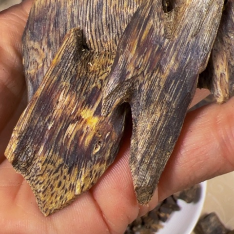沉香沉香碎屑汝湖块料50克