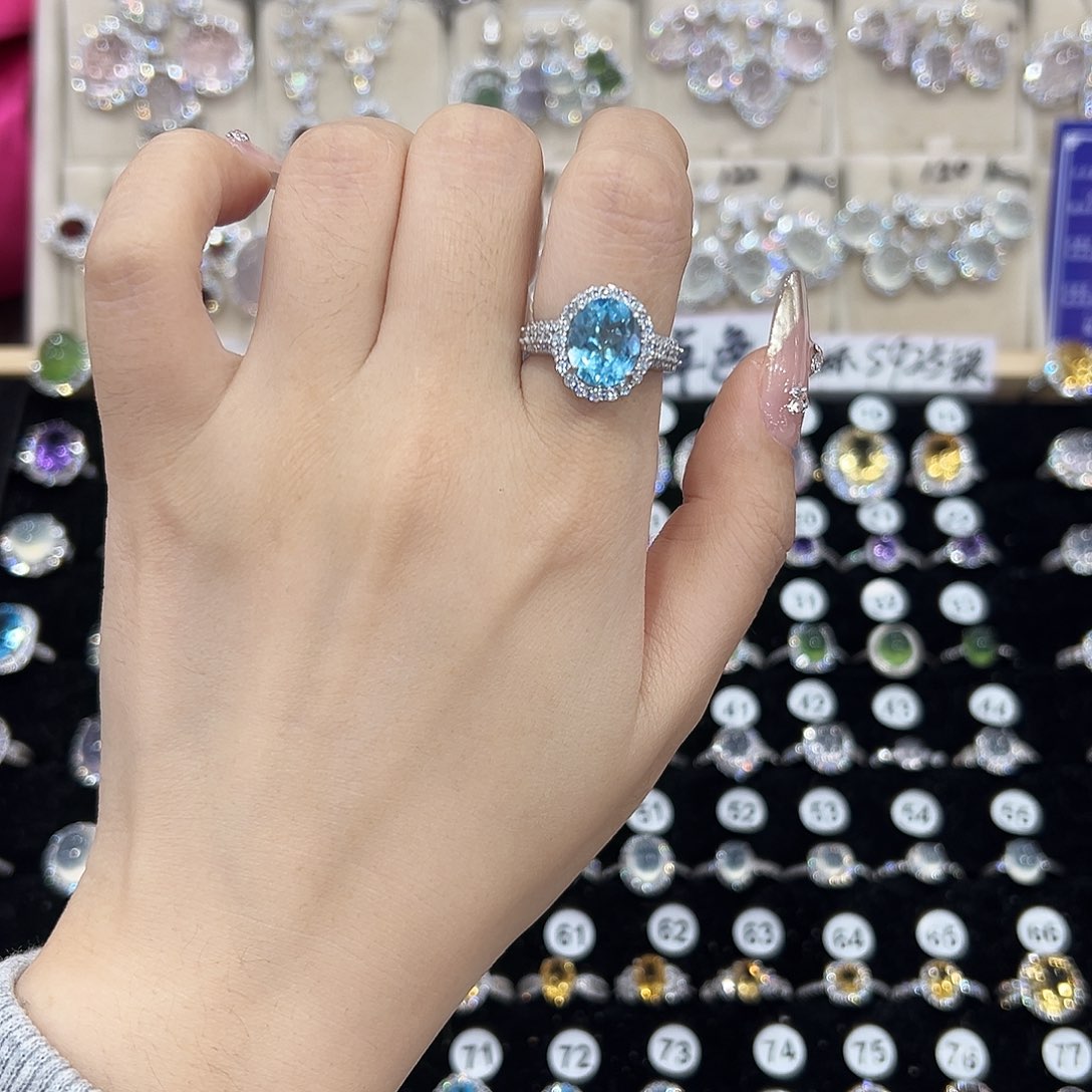 （***）托帕石戒指银S925镶嵌