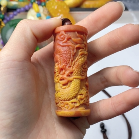 琥珀吊坠(赠链)未镶嵌111