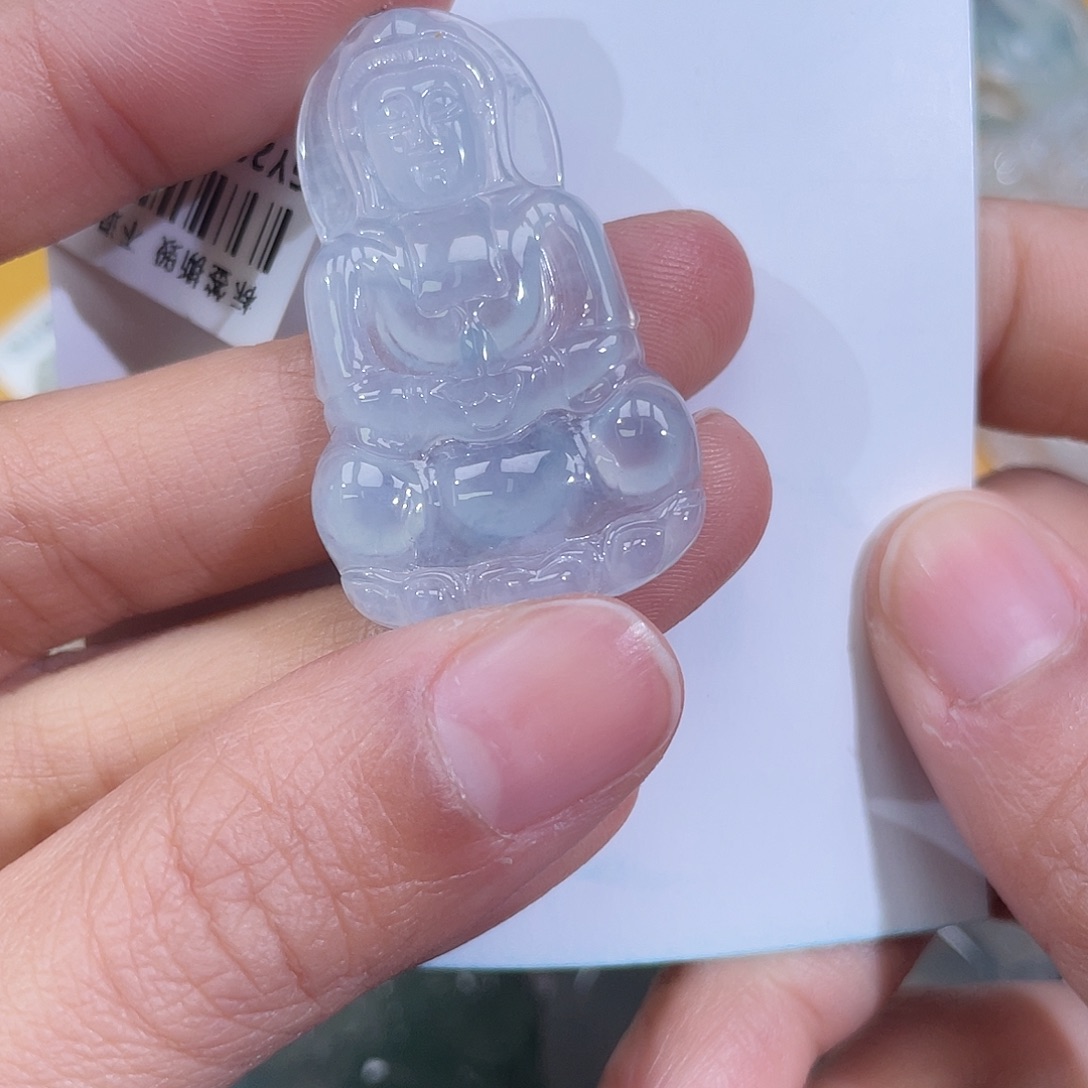 翡翠未镶嵌颈饰观音