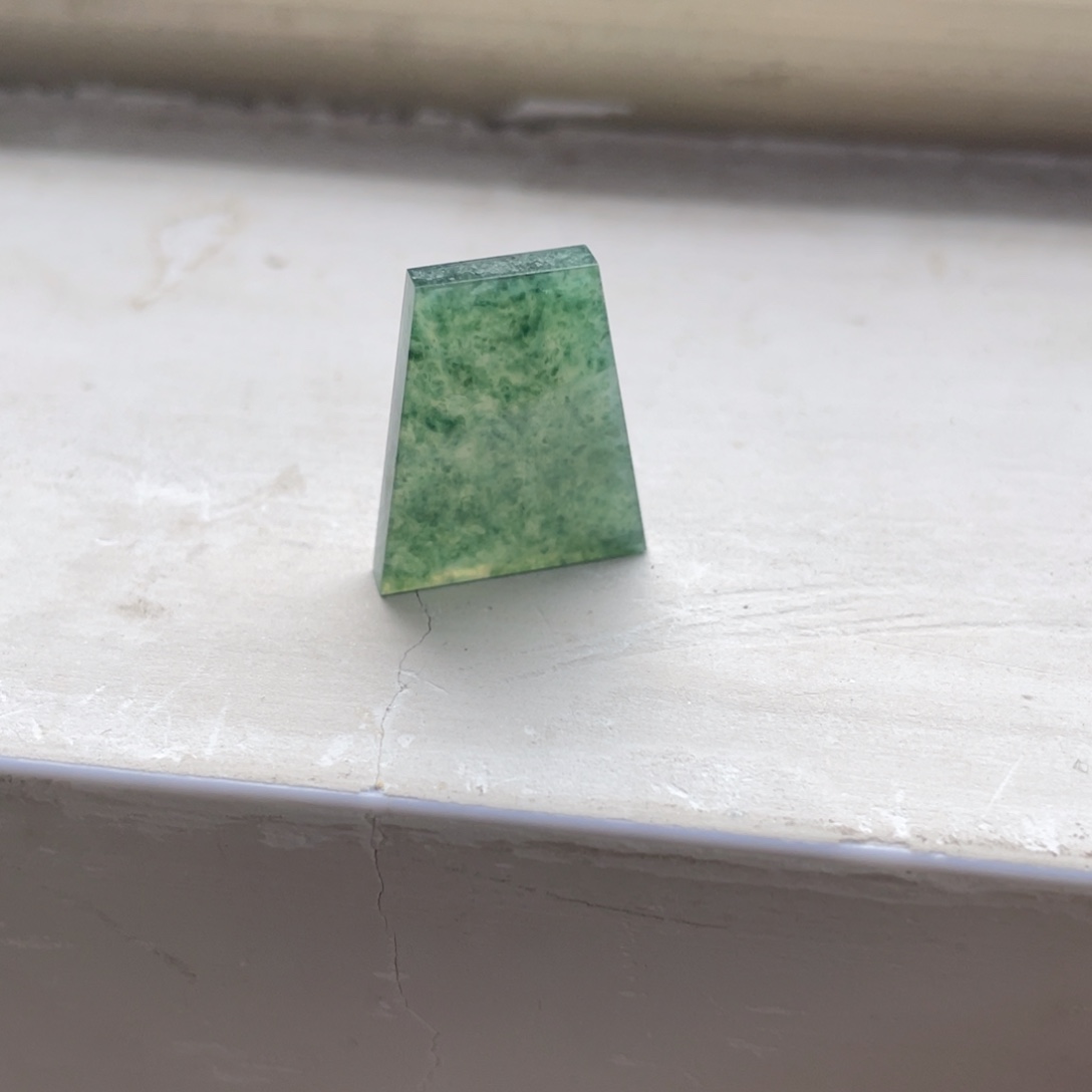 翡翠挂件未镶嵌     翡翠