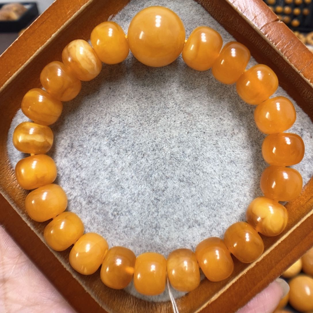 未镶嵌蜜蜡手串蜜蜡