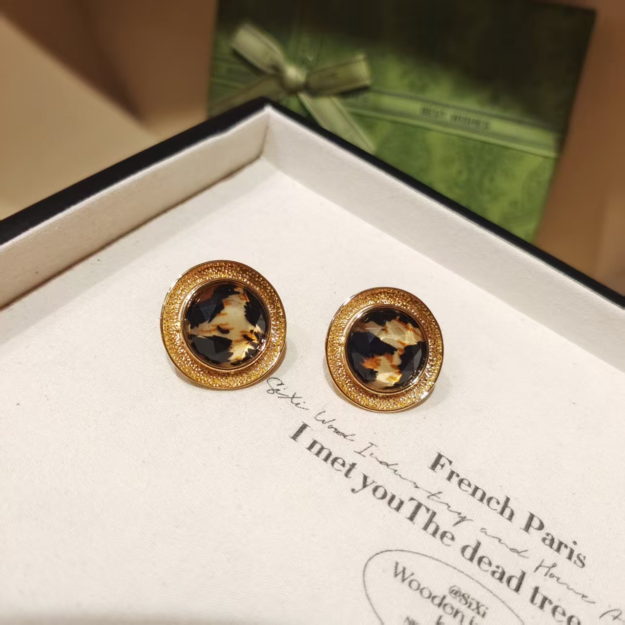 铜合金耳饰 轻奢高级设计款豹纹花色圆形气质款耳环ST388