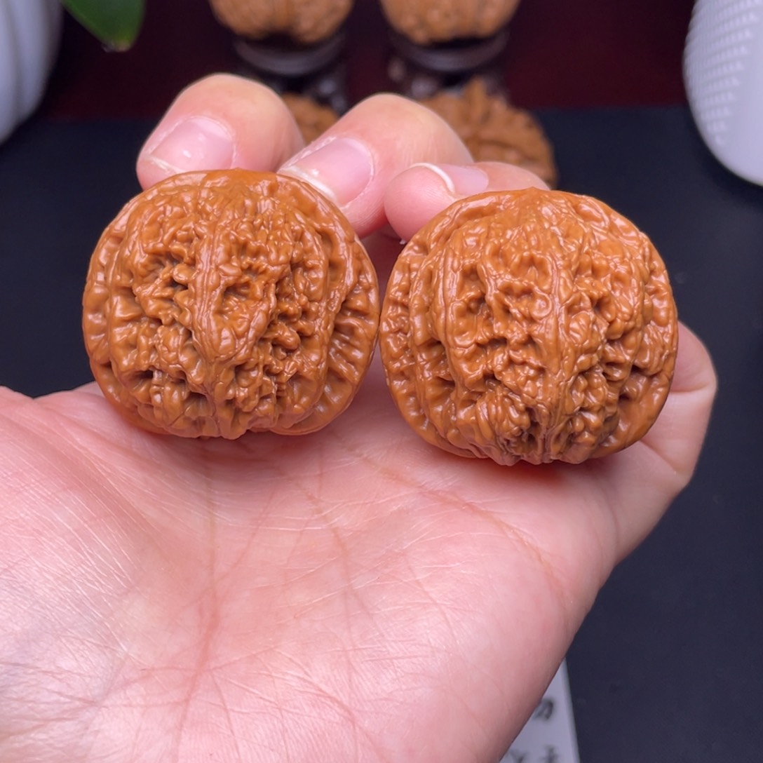 文玩核桃吊坠39+粗筋