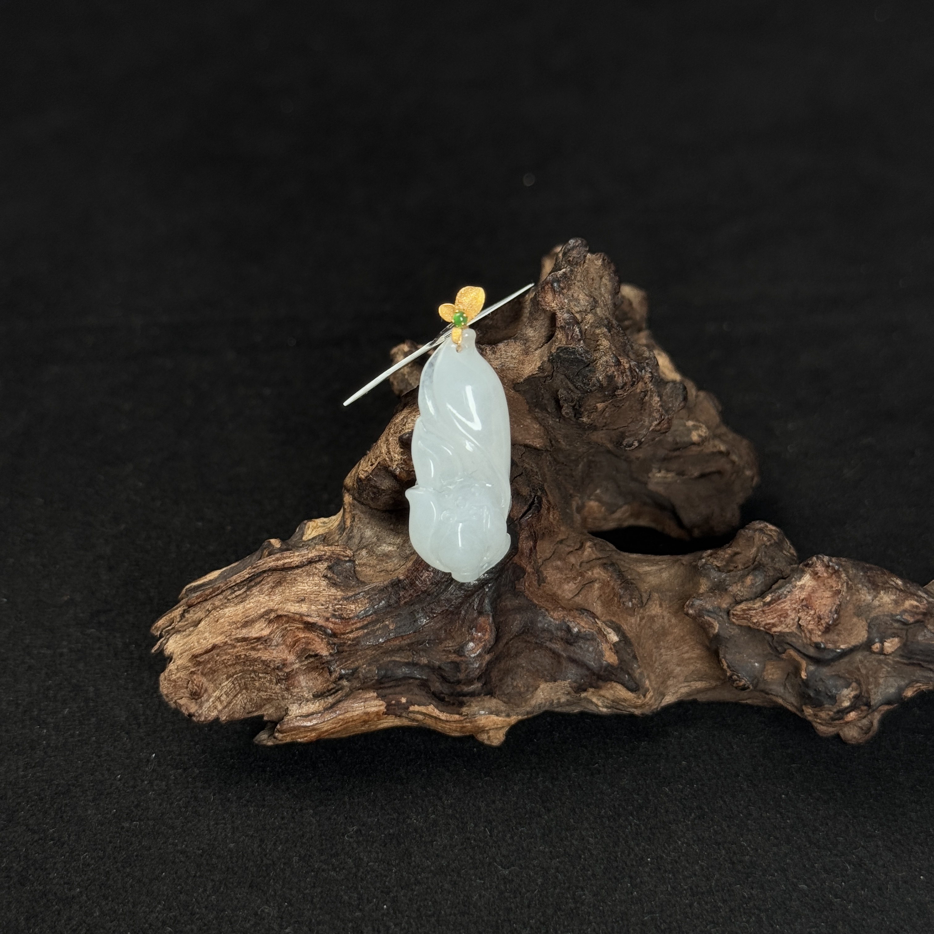 【诚翠拍品第一百零二期午】翡翠81吊坠BYT70035金