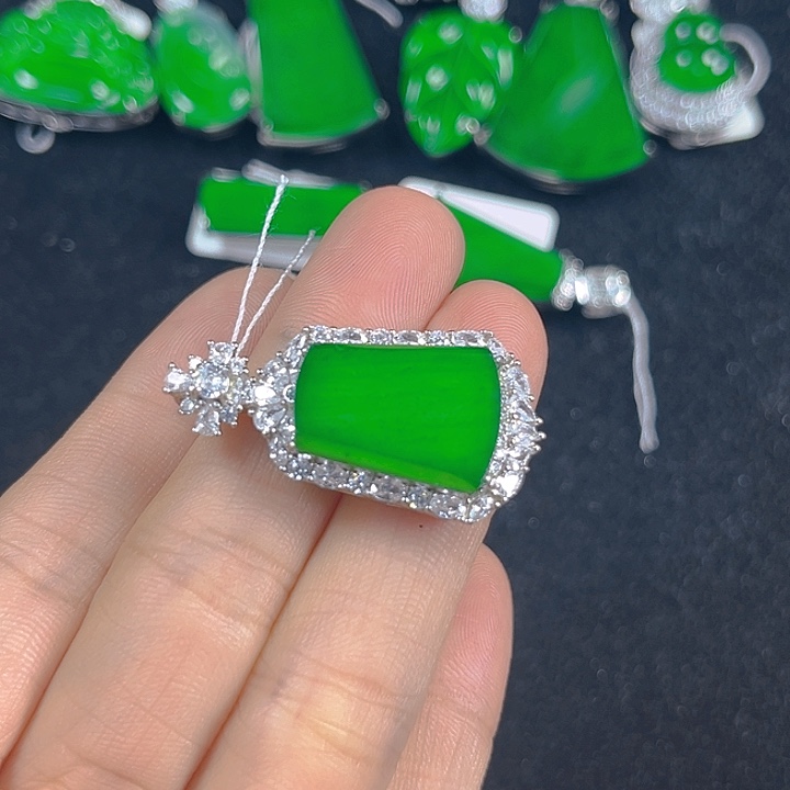 翡翠银S925镶嵌吊坠(不含链)