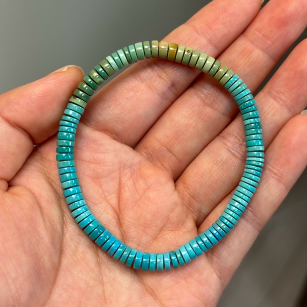 天然绿松石手串精工炫彩色尺寸4.8mm左右手围15.5