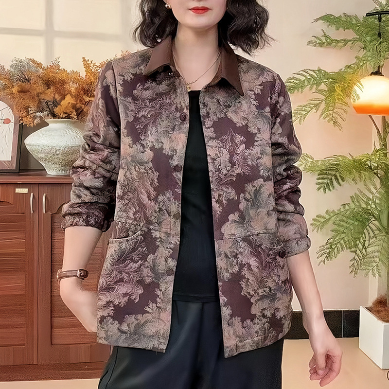 妈妈碎花翻领外套薄款秋季新款中老年女装长袖宽松衬衫上衣