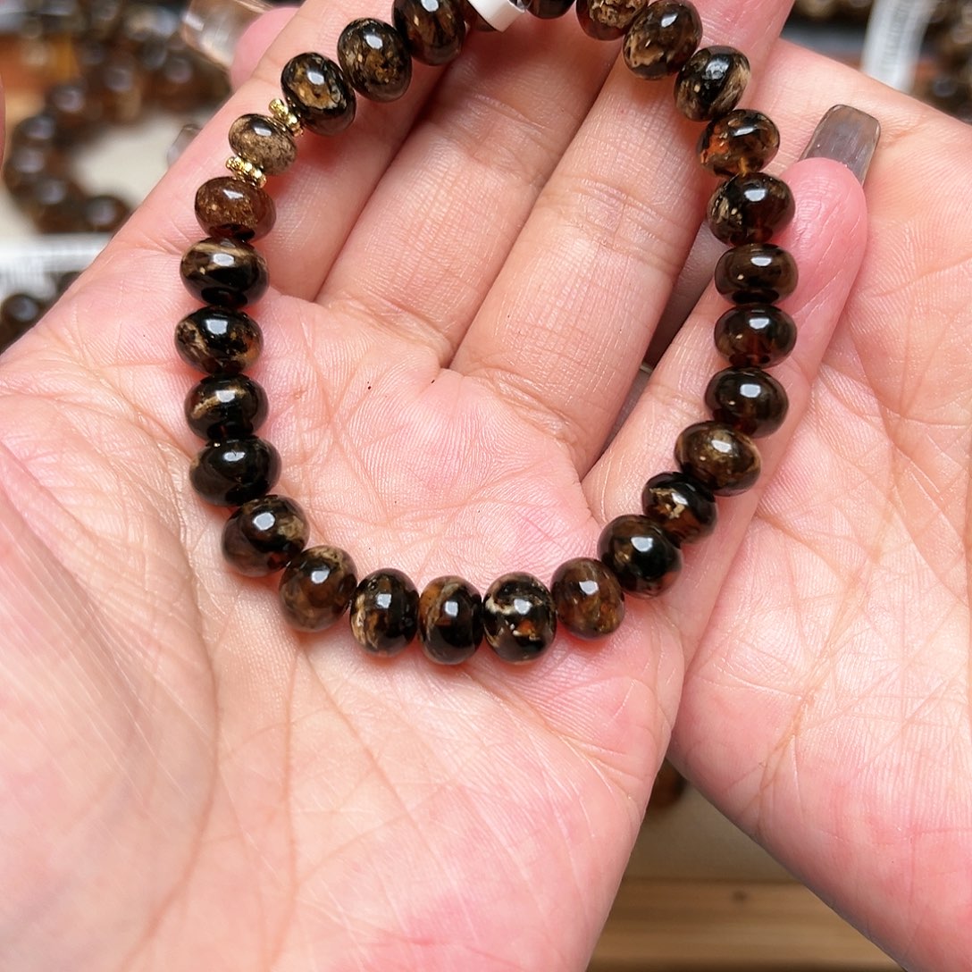 琥珀未镶嵌裸石抚顺琥珀10040八