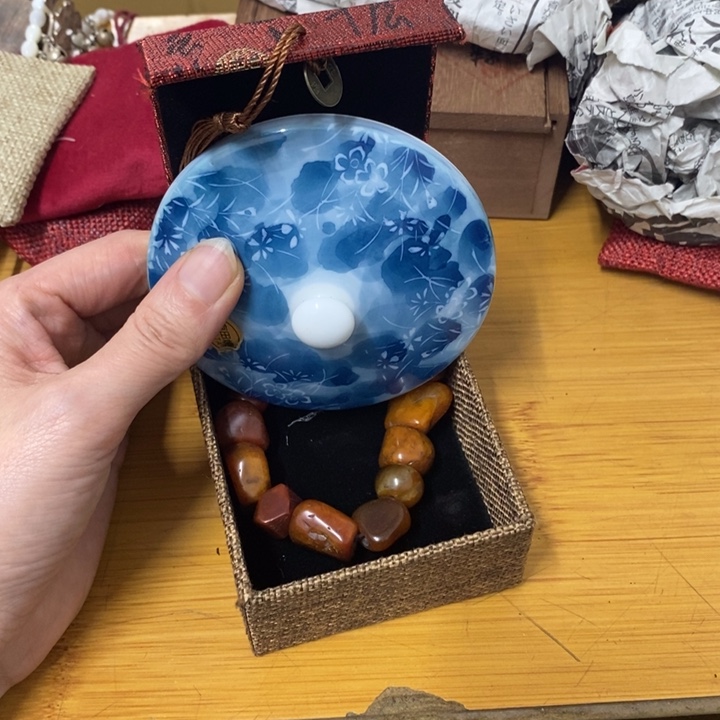 摆件中古工艺品一件