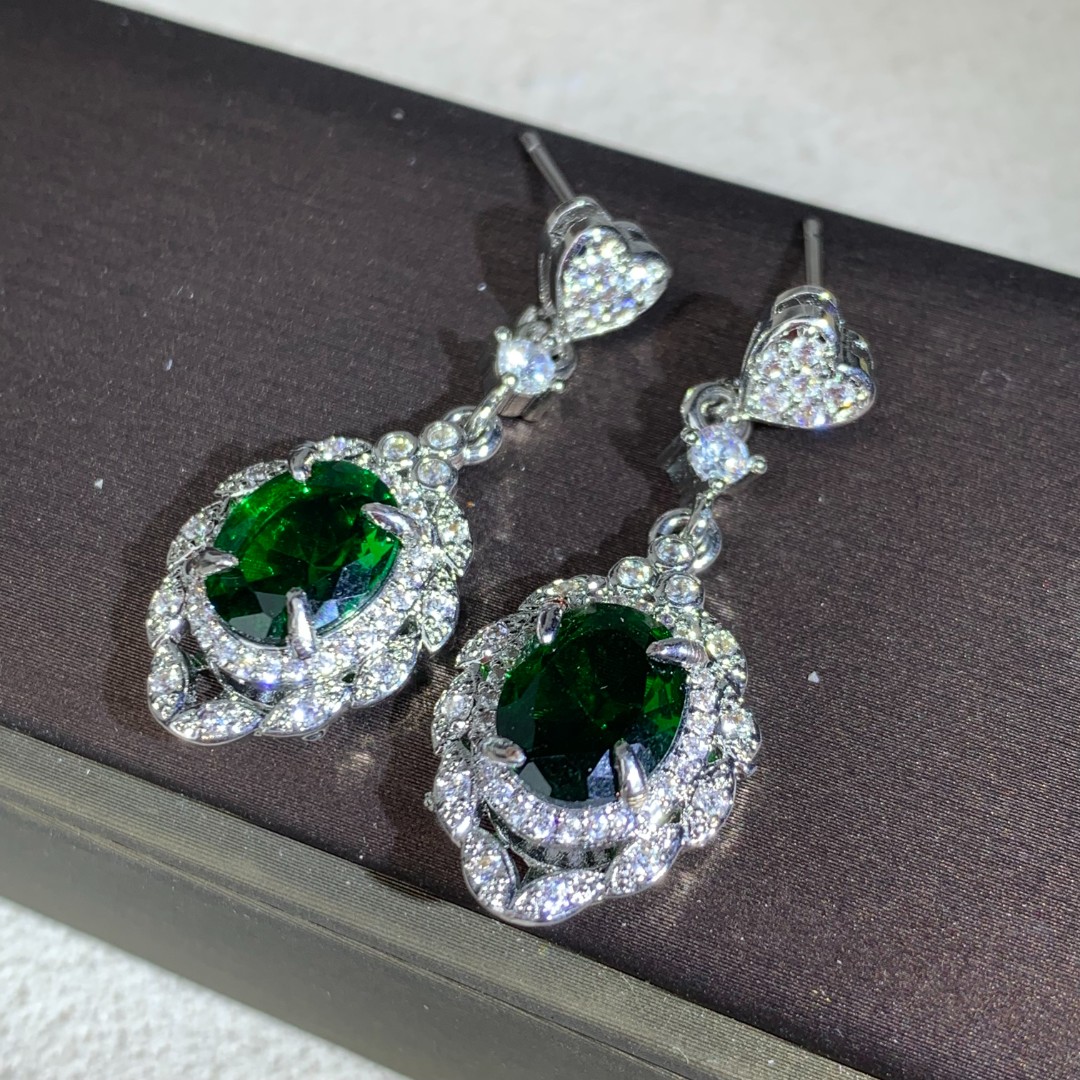 7161【耳环】轻奢精品白金色女士耳环