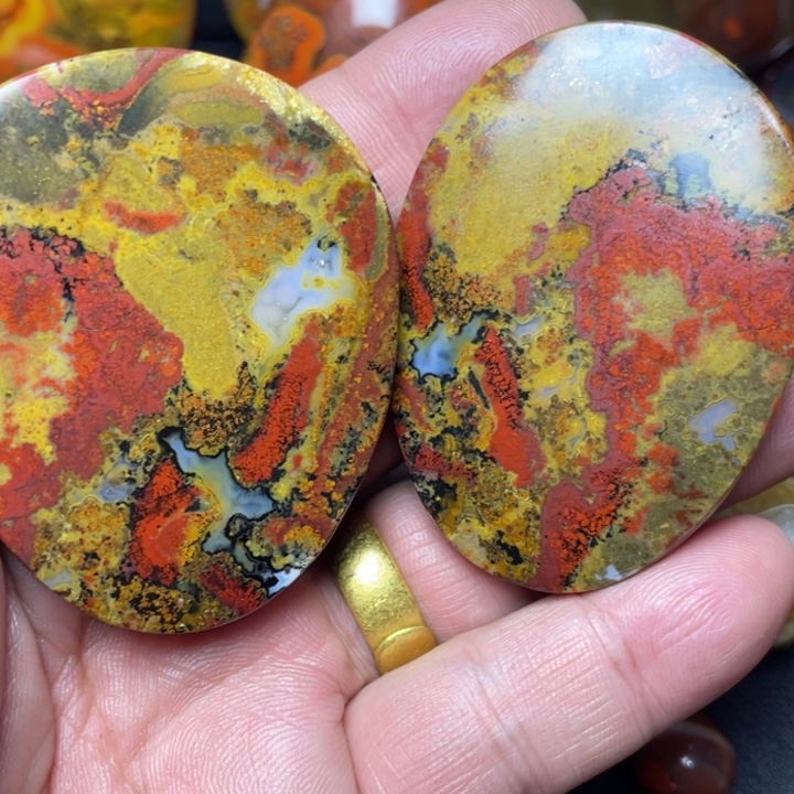 皇***岸玛瑙/玉髓合金战国红