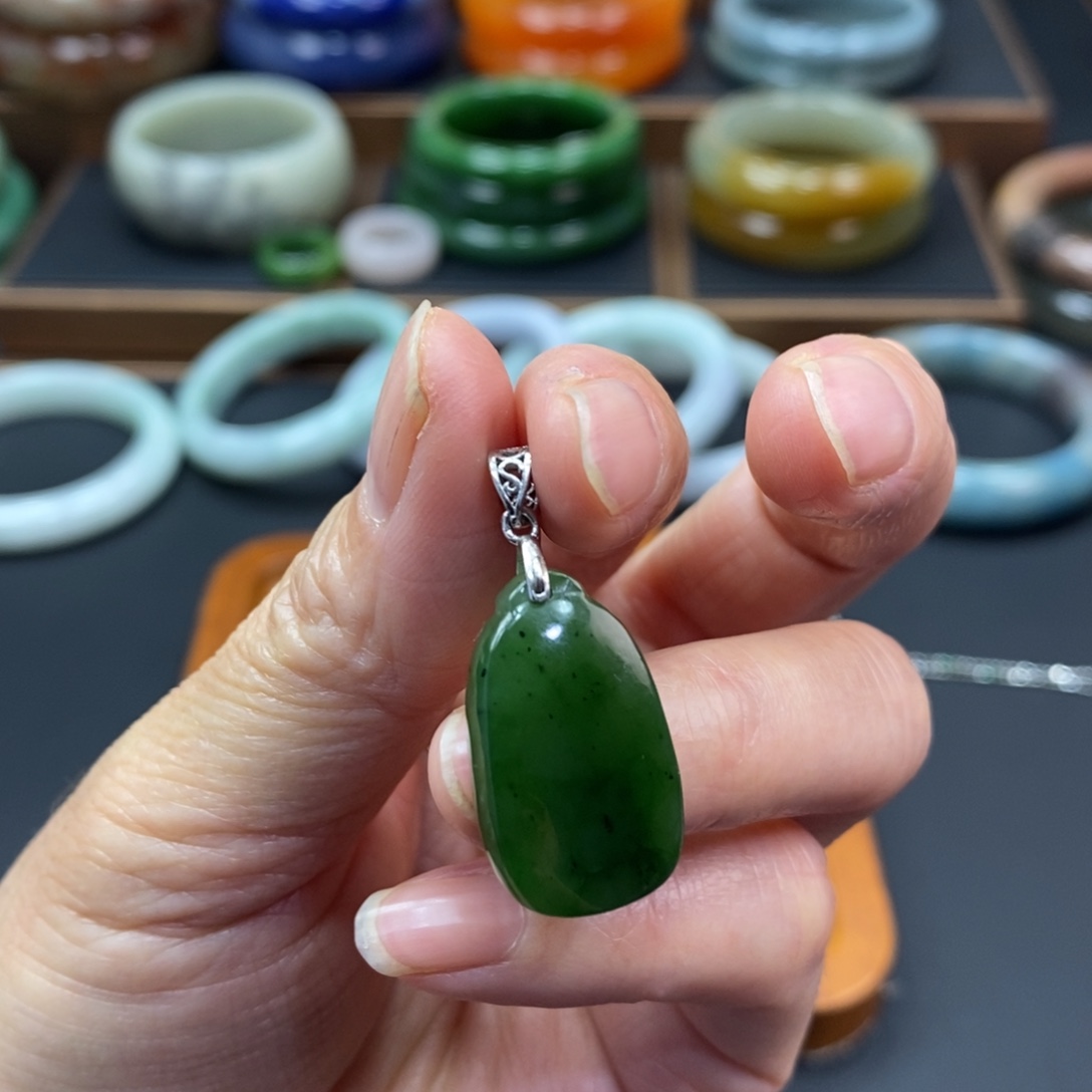 和田玉银S925镶嵌颈饰