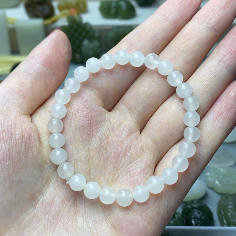 【闪购商品】颈饰未镶嵌和田玉