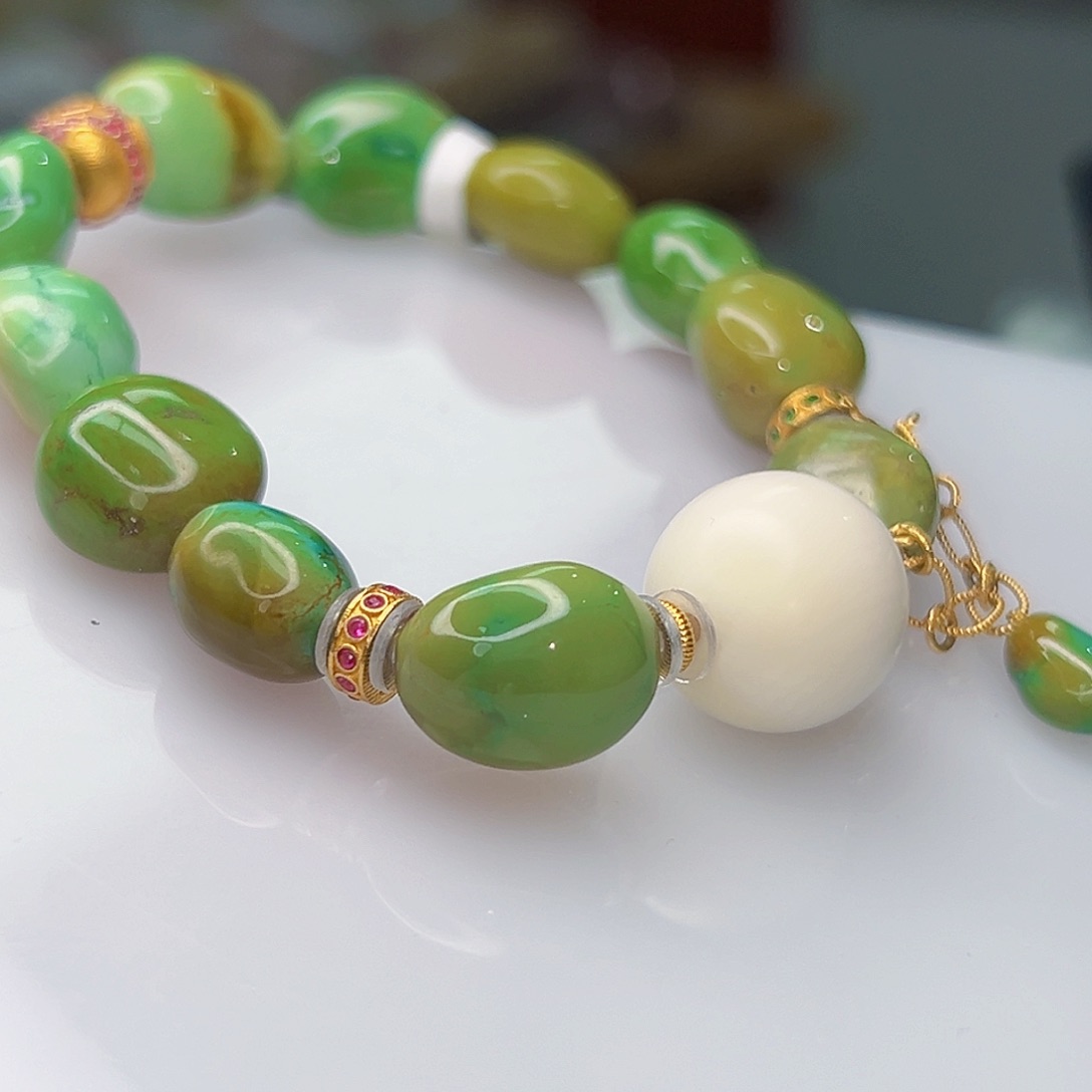 绿松石珠宝奇石18K金镶嵌