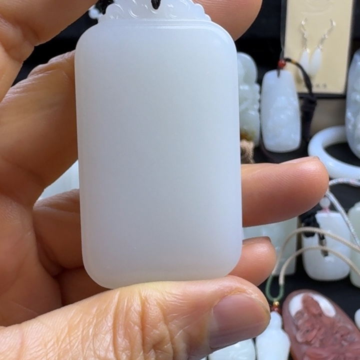 和田玉（白玉）未镶嵌颈饰星*，