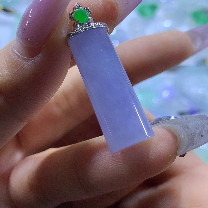 翡翠18K金镶嵌颈饰天然翡翠A货吊坠