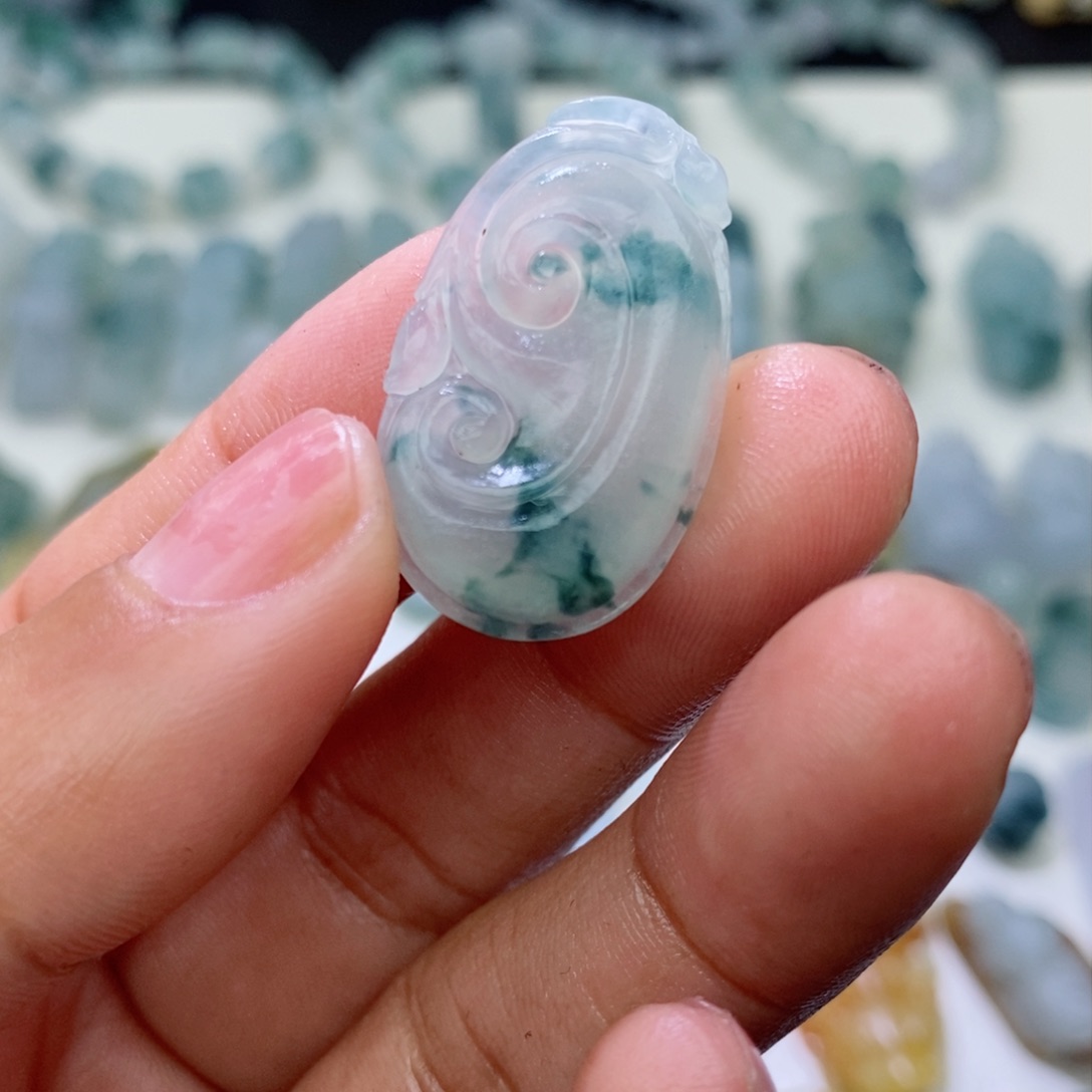 定制翡翠未镶嵌毛货如意