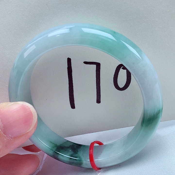 翡翠未镶嵌手镯翡翠手镯