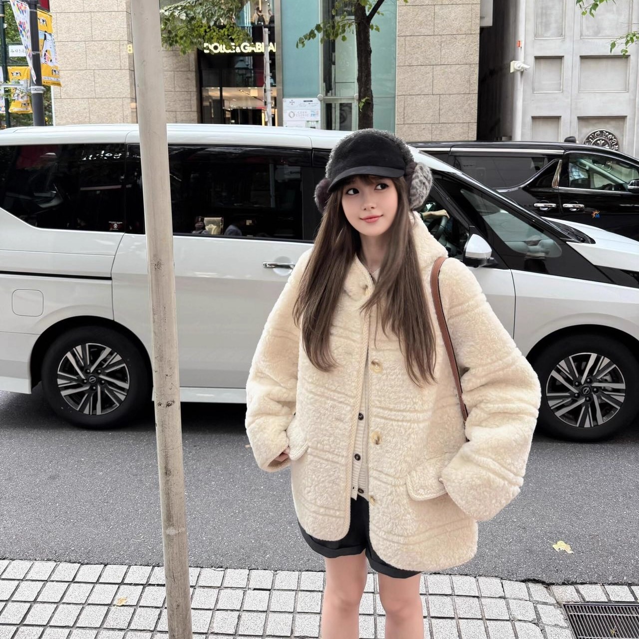 连帽仿羊羔毛百搭外套女冬季加厚保暖宽松皮毛一体条纹大衣小香风