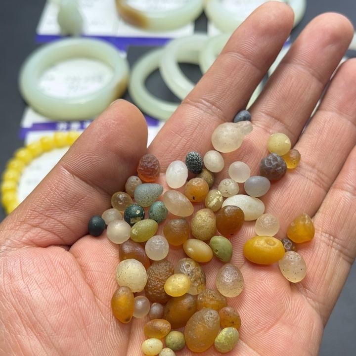玛瑙/玉髓未镶嵌珠宝半成品