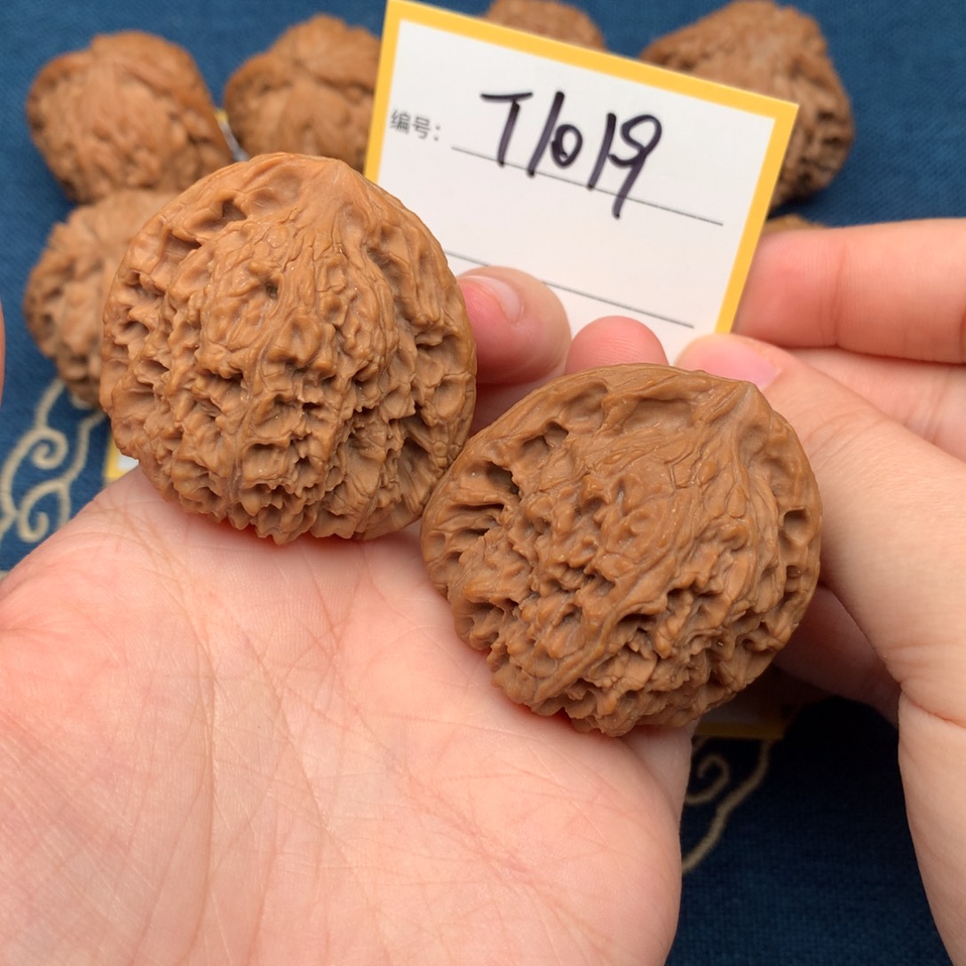 文玩核桃把件43南将石 1019