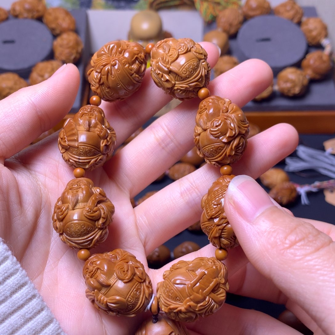 橄榄核手串/手链财神爷