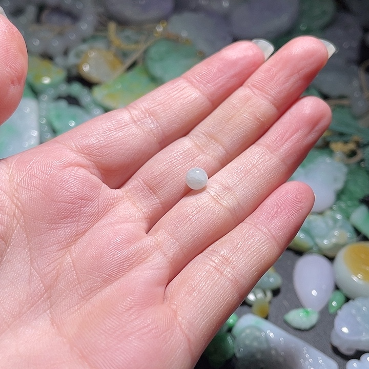 颈饰未镶嵌翡翠?*?天