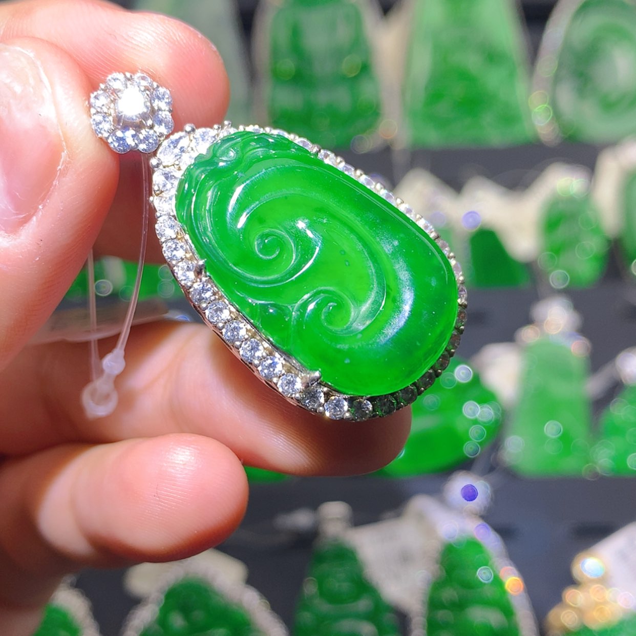 【闪购商品】翡翠吊坠(不含链)银S925镶嵌