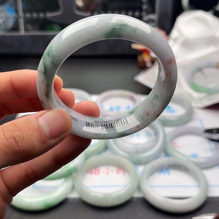 翡翠未镶嵌手镯5657 81