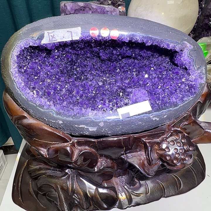 未镶嵌珠宝半成品水晶大漏12斤帝紫带指纹钱袋子