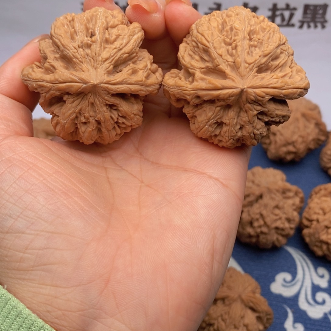 _***途吊坠文玩核桃粗筋48 28号