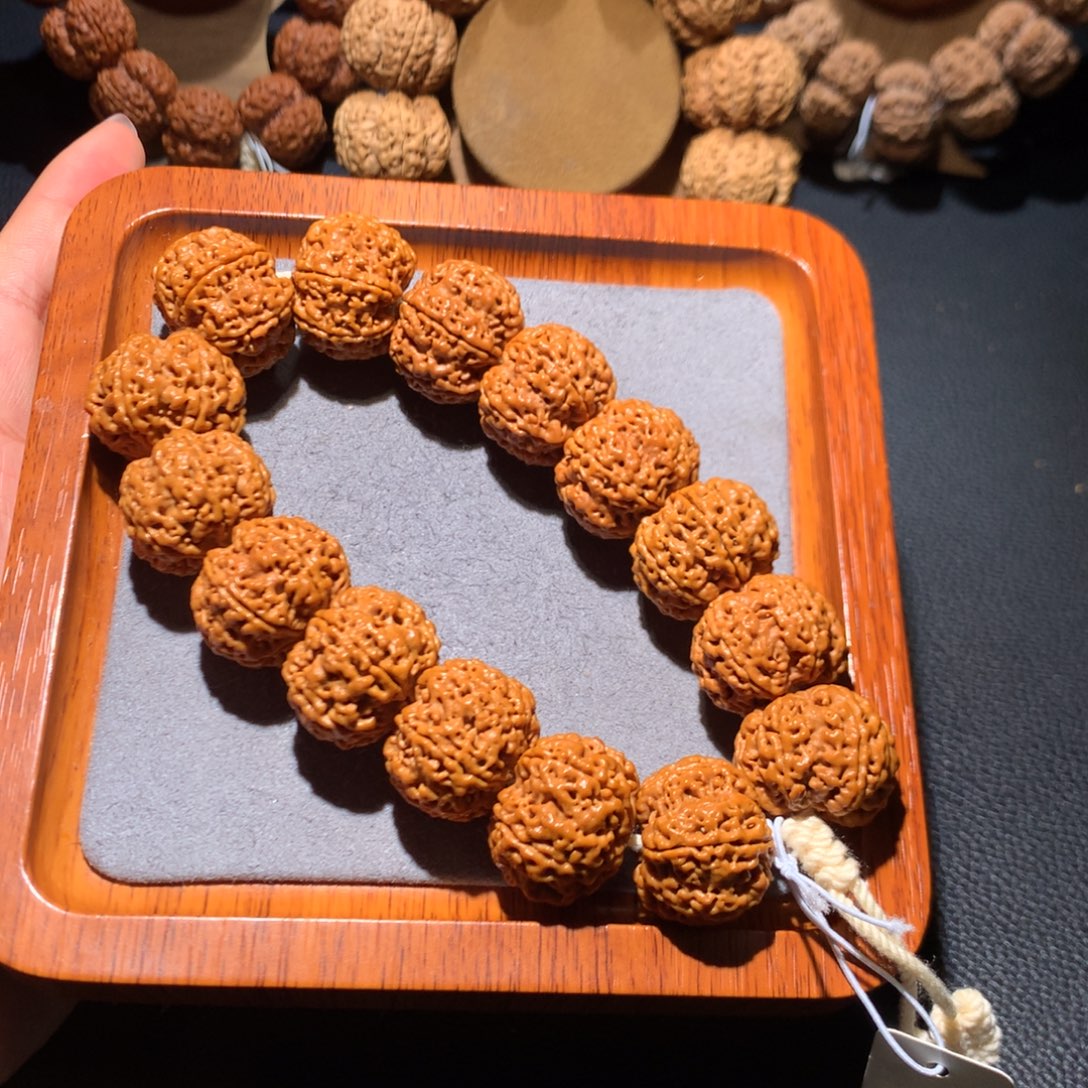 用***8手串金刚菩提25六瓣定制