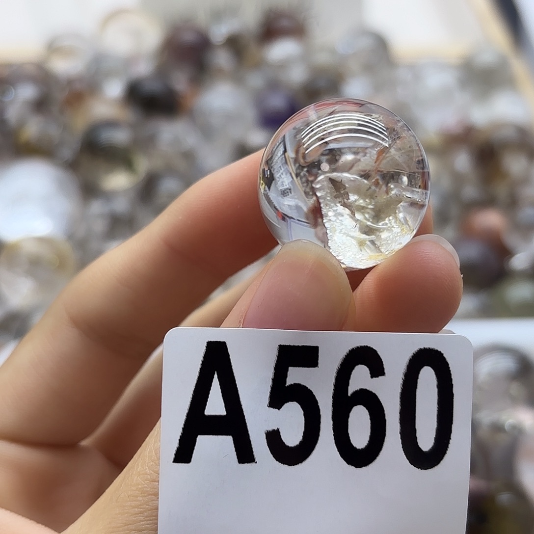 有***有水晶珠宝半成品未镶嵌560