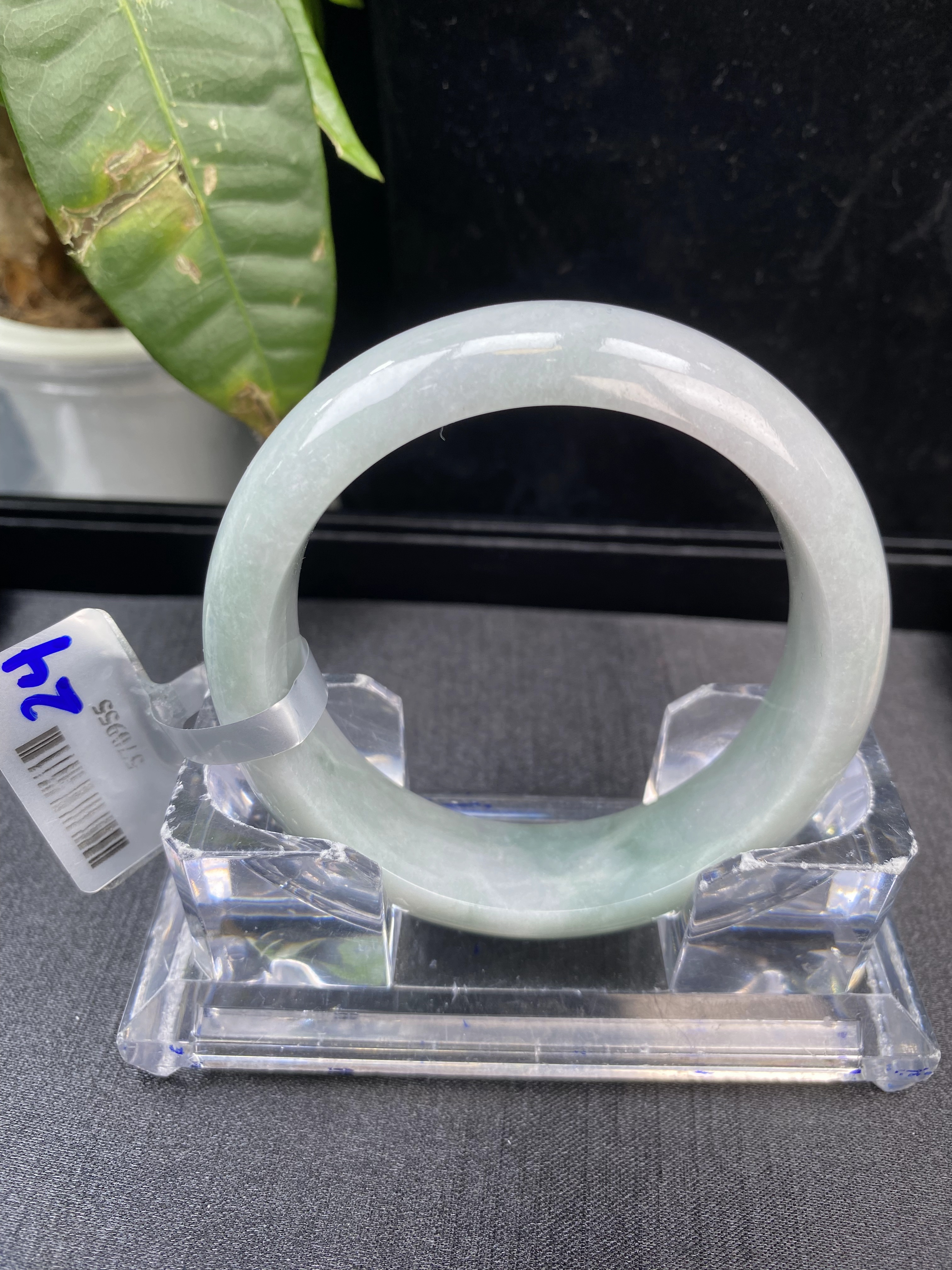 可可推荐翡翠手镯A24