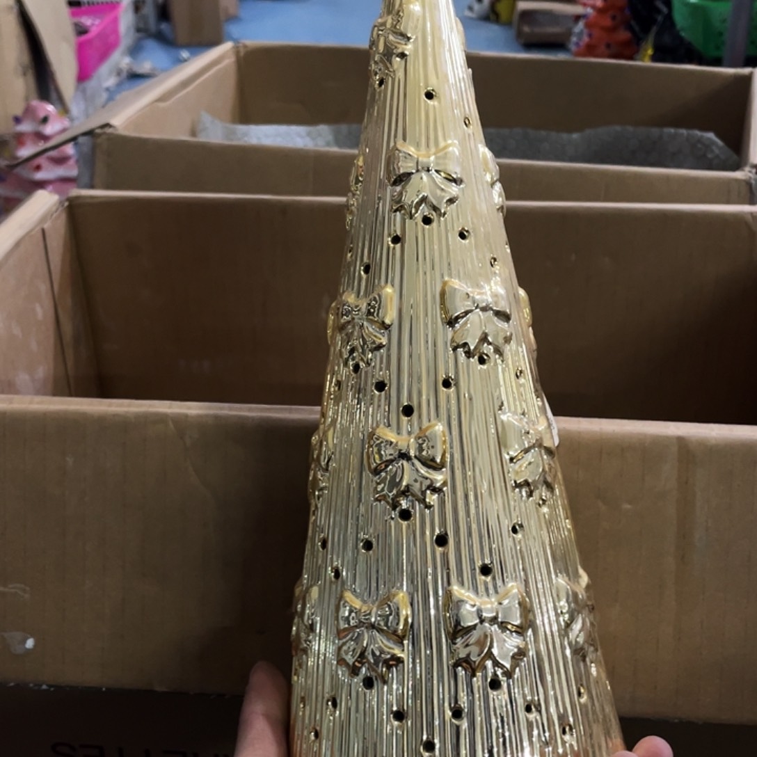 摆件     微瑕。      